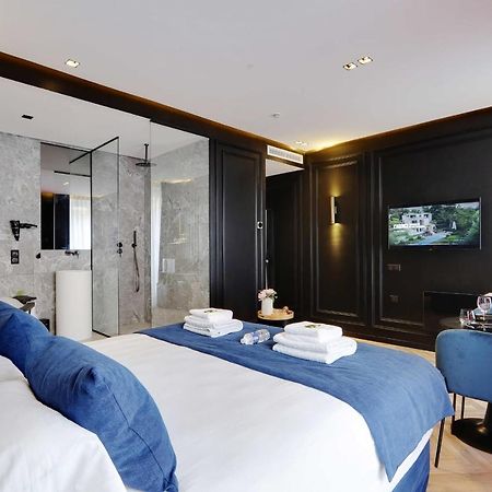 Couples Getaway Unit With Jacuzzi - City Center ปารีส ภายนอก รูปภาพ