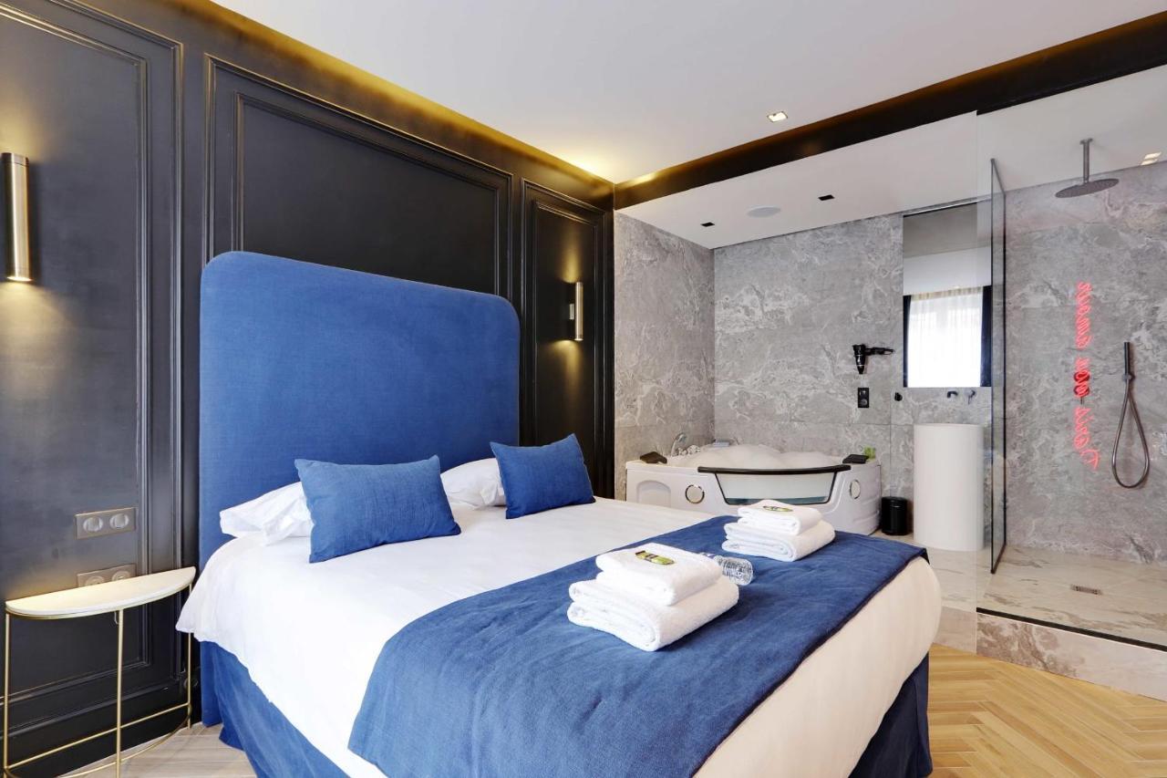Couples Getaway Unit With Jacuzzi - City Center ปารีส ภายนอก รูปภาพ